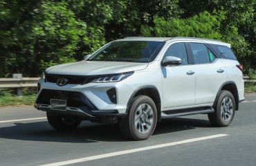 TOYOTA FORTUNER